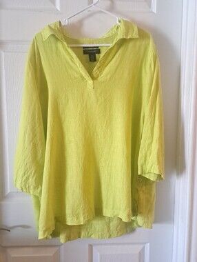 T Tahari Lime V-Neck Linen Tunic